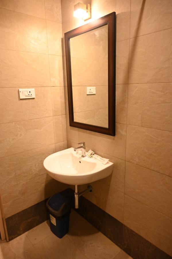 Hotel Sms Grand Imperial Vellore Eksteriør billede